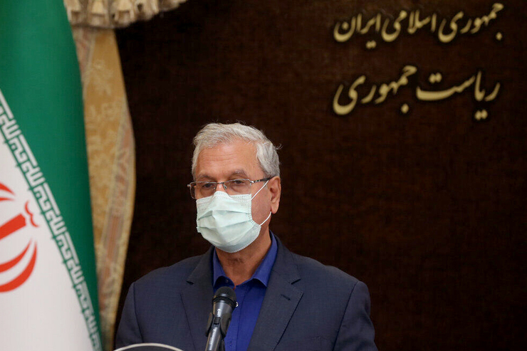 سخنگوی دولت با بیان اینکه ما از اینکه قاتل سردار سلیمانی به‌زودی از صحنه سیاست آمریکا کنار می‌رود، خوش‌حالیم، تصریح کرد: معتقدیم دنیا بدون قاتل سردار سلیمانی جای امن‌تری است.