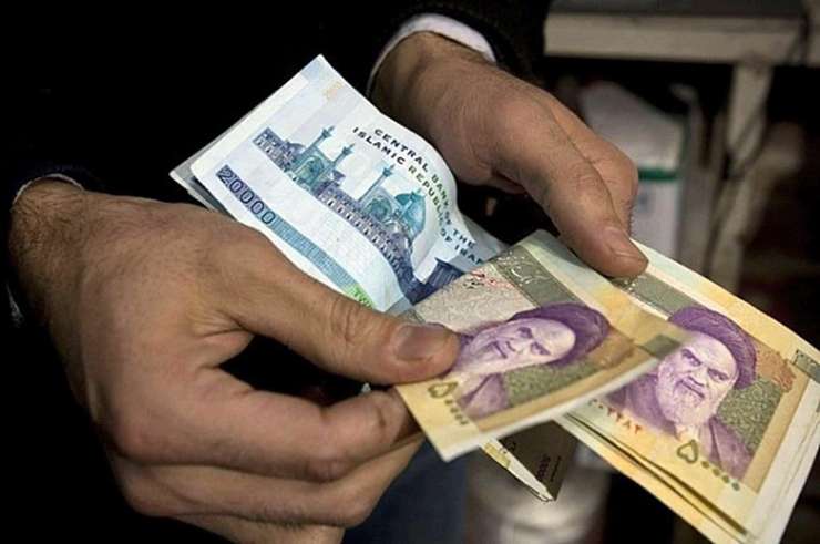 عضو کمیسیون تلفیق بودجه سال ۱۴۰۰ جزئیات مصوبه کمیسیون تلفیق درباره حقوق کارکنان دولت را اعلام کرد.