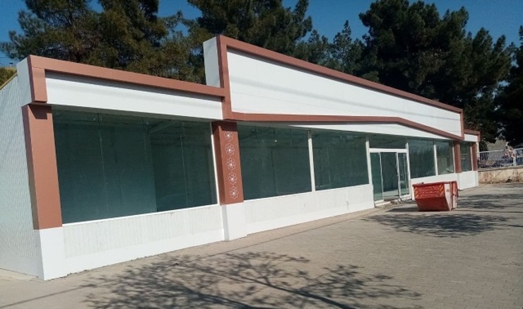 یک کار پسندیده از شهرداری؛ راه‌اندازی ایستگاه سامان‌دهی کارگران ساختمانی در مشهد، حاشیه صدمتری، روبه‌روی آوینی یک.