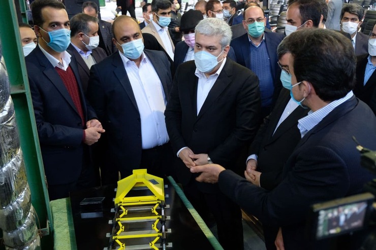 معاون علمی و فناوری رئیس جمهور و رئیس بنیاد ملی نخبگان امروز برای بازدید و افتتاح چند طرح علمی و پژوهشی وارد مشهد شد.