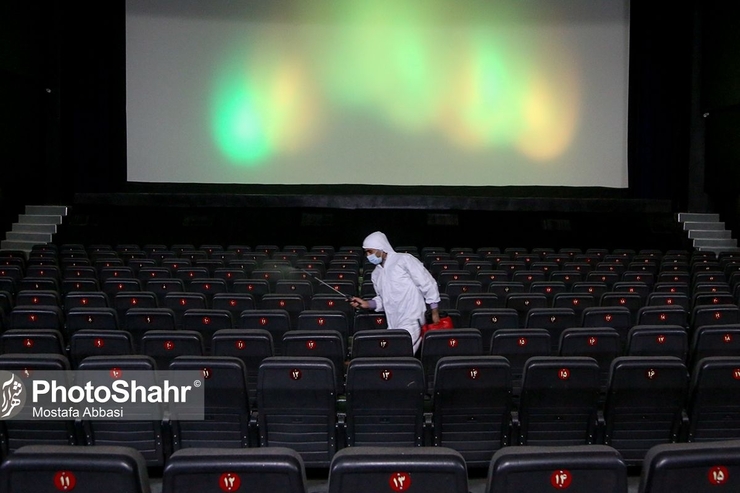 هجدهمین جشنواره فیلم فجر مشهد همزمان با سی و نهمین دوره این جشنواره، از ١٥ بهمن ماه در مشهد آغاز شده است. امسال ليست كامل فيلم های سودای سيمرغ جشنواره در سينماهای هويزه، آفريقا، سیمرغ، ویلاژ توریست، و گلشن با رعایت کامل پروتکل های بهداشتی اكران می شود.