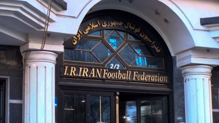 شنیده می شود یکی از کاندیداهای معروف برای رسیدن به پست ریاست فدراسیون فوتبال ایران با سد بزرگی برای تایید صلاحیتش روبه رو شده است و ممکن است نتواند در انتخابات شرکت کند.