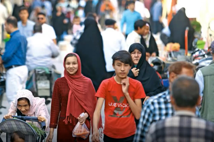 چند روز پیش، از کار افتادن کارت‌های عابربانک‌ مهاجران افغانستانی در ایران، خبرساز شد و مانند هر موج دیگری، چند روز بعد هم به فراموشی سپرده شد.