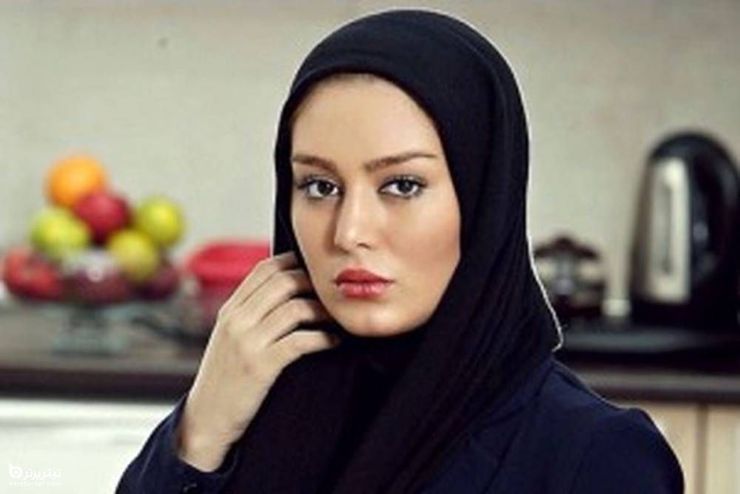 سحر قریشی در گفت‌و‌گویی اظهار کرد: من خودم به چشمم قراردادی را دیدم که قول سیمرغی را به بازیگری دادند و در جشنواره همان سال سیمرغ گرفت!