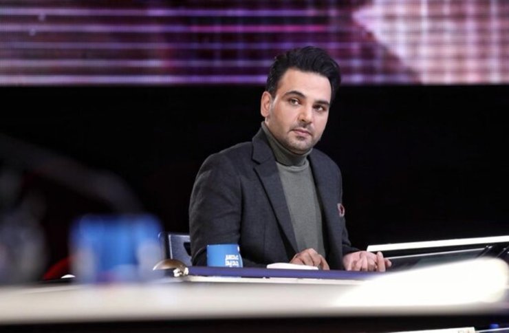 پخش مرحله نیمه نهایی از برنامه «عصر جدید»، پس از ۶ ماه وقفه به دلیل شیوع ویروس کرونا، از یکشنبه ـ پنجم بهمن ماه ـ از سر گرفته می شود.