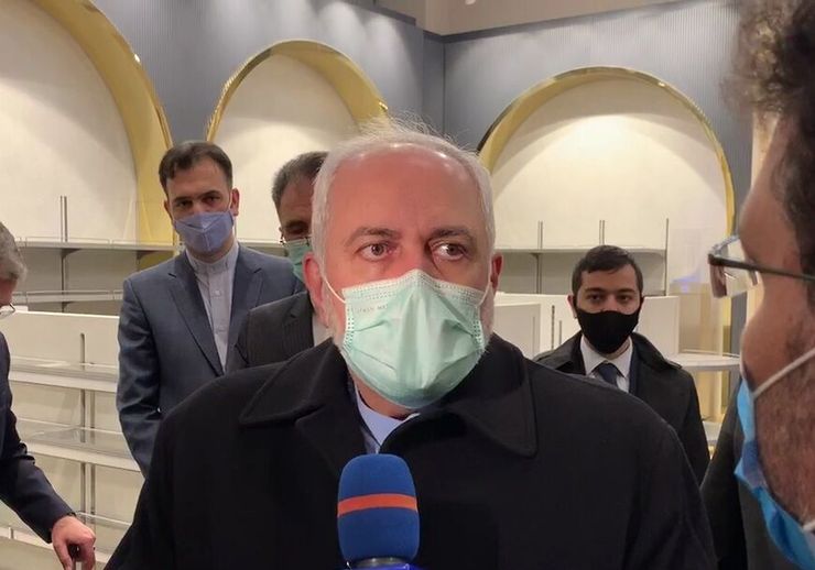 وزیر امور خارجه کشورمان تاکید کرد: ما همیشه معتقد هستیم که منطقه خلیج فارس نیازمند گفت‌وگو، همکاری و ایجاد روش‌های اطمینان‌بخش است و همیشه در این زمینه آغوش ما برای همسایگانمان باز بوده و باز خواهد بود.
