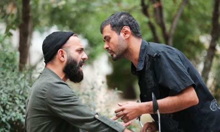 هادى تسلیمى که در قسمت سوم سریال قورباغه، نقش «فرهاد» را بازی می‌کرد. او در ویدئویی از تجربه کار با هومن سیدی و واکنس‌های مردم به نقش‌آفرینی‌اش گفته است.