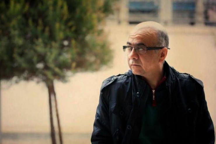در آستانه فرارسیدن دهه فجر و سالروز پیروزی انقلاب اسلامی، خبرگزاری مهر، در گفتگو با نویسندۀ آثاری، چون «پاریس‌پاریس» و «مفتون و فیروزه» اثر برگزیده سیزهمین جایزه ادبی قلم زرین و «یارِ باران» به وضعیت ادبیات داستانی معاصر ایران و جایگاه انقلاب در آن پرداخته است.