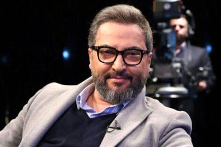 مهرداد میناوند، ستاره سابق پرسپولیس، تیم ملی و اشتورم گراتس اتریش پس از روزها مقاومت در برابر ویروس کرونا، جان به جان آفرین تسلیم کرد.