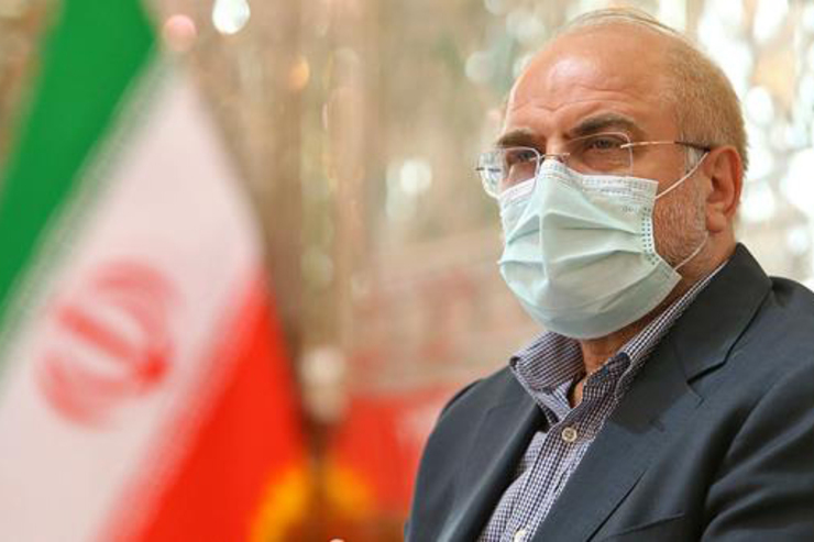 رئیس مجلس شورای اسلامی گفت: وظیفه خود می دانم از طرف خودم و نمایندگان از دولت تشکر کنم که در اجرای قانون اقدام راهبردی برای لغو تحریم ها، درنگ نکردند.