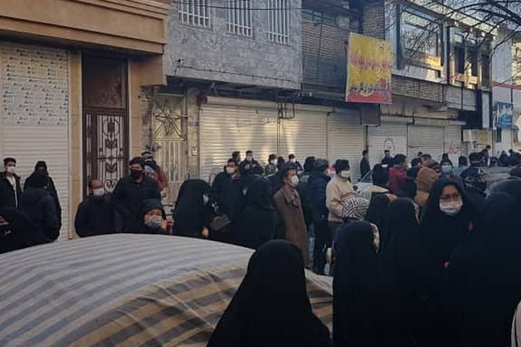 مدیر کل امور اتباع و مهاجران خارجی خراسان رضوی گفت: مشکلاتی که اتباع در خصوص بانک‌ها دارند کشوری است. در کشور تصمیماتی گرفتند که باید بانک مرکزی و مجموعه وزارت کشور پاسخگو باشند.