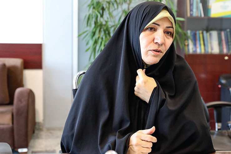 بتول گندمی، رئیس کمیسیون برنامه و بودجه شورای شهر: تخصیص اعتبار برای پایان پروژه‌های ناتمام، اولویت اول بودجه سال آینده است.