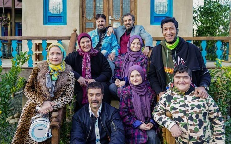 سیروس مقدم کارگردان سریال پایتخت در دیدار با رییس صدا و سیما درباره سکانس جنجالی و حاشیه‌ساز فصل ششم سریال «پایتخت» توضیح داده است.