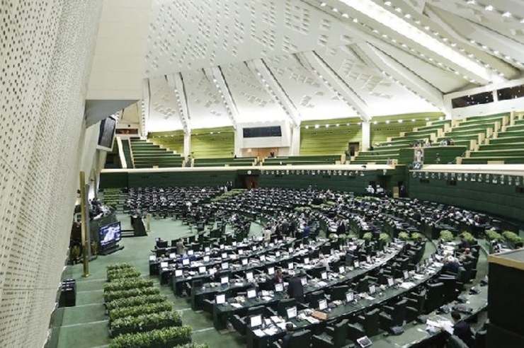 نمایندگان مجلس، ۲ هزار میلیارد تومان را برای اشتغال سربازانی که خدمت وظیفه خود را سپری کردند، از طریق طرح تقسیم قرارگاه مهارت‌آموزی ستاد کل نیروهای مسلح اختصاص دادند.