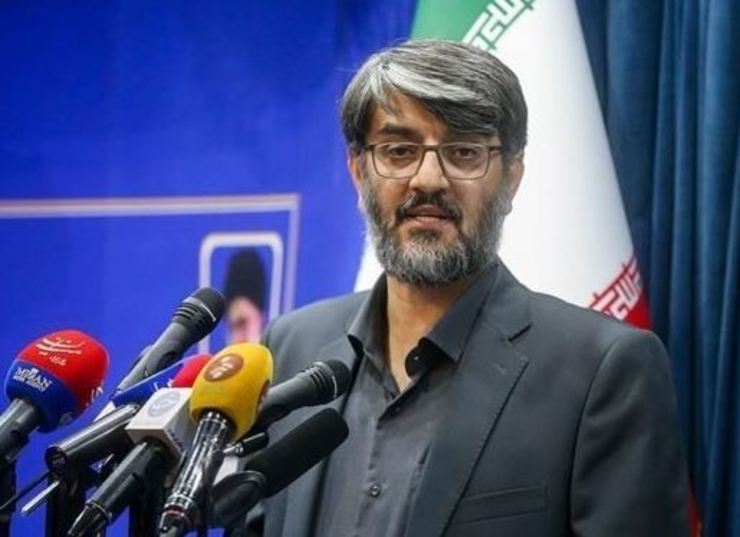 رئیس سازمان زندان‌ها و اقدامات تامینی و تربیتی کشور در مراسم آزادی ۲۲ نفر از زندانیان استان کهگیلویه و بویر احمد گفت: تا پایان هفته، تمام زندانیان فقیر کشور که به علت مبالغ پایین در زندان هستند شناسایی و از محل اعتبارات اهدایی ستاد اجرایی فرمان حضرت امام(ره) آزاد خواهند شد.