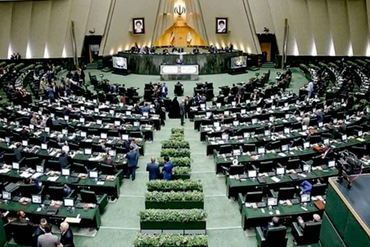 سخنگوی هیات رئیسه مجلس شورای اسلامی گفت: امیدواریم تا پایان سال بتوانیم بودجه را ابلاغ کنیم.