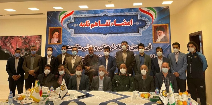 باشگاه شهداب با با باشگاه مقاومت سپاه استان یزد تفاهم نامه امضا کرد.