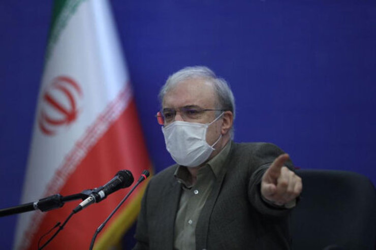 وزیر بهداشت ضمن ابراز نارضایتی از برخی پروتکل‌شکنی‌ها و همچنین برخوردنشدن با این افراد گفت: ما داریم فریاد می‌زنیم که همه‌گیری گرفتارمان می‌کند، چرا گوش نمی‌کنید؟ این‌طور که نمی‌شود مملکت اداره کرد. چقدر باید فریاد بزنم و بگویم.