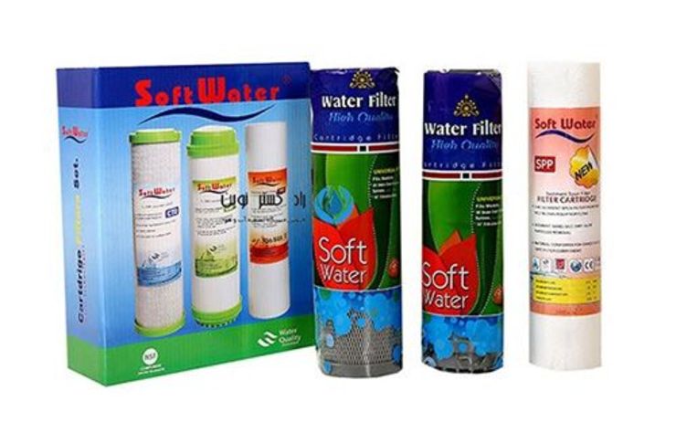 آلودگی های آب بسیار برای بدن مضر می باشند و باعث بیماری ها و مشکلات خطرناکی می شوند. تهیه دستگاه تصفیه آب خانگی بهترین راه حل و کم هزینه ترین روش برای از بین بردن این آلودگی های آب می باشد.