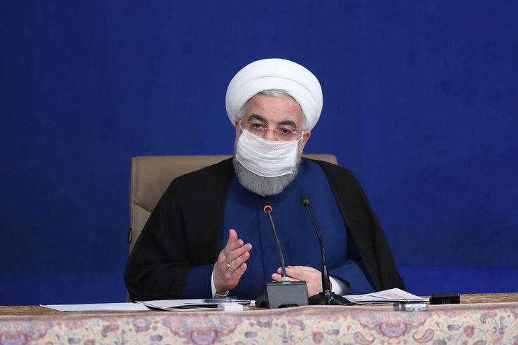 رئیس جمهور در پی گزارش قرارگاه عملیاتی ستاد ملی مقابله با کرونا از افزایش شهرهای قرمز به‌ویژه در استان خوزستان همه دستگاه های مسئول را موظف کرد تمام تلاش خود را برای کنترل زنجیره و مقابله با بیماری و جلوگیری از موج چهارم آن، بکار گیرند.
