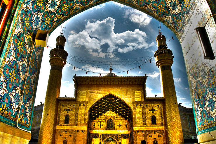 در شب و روز ۱۳ ماه رجب اعمال مختلفی سفارش شده که در این مطلب به آن می‌پردازیم.