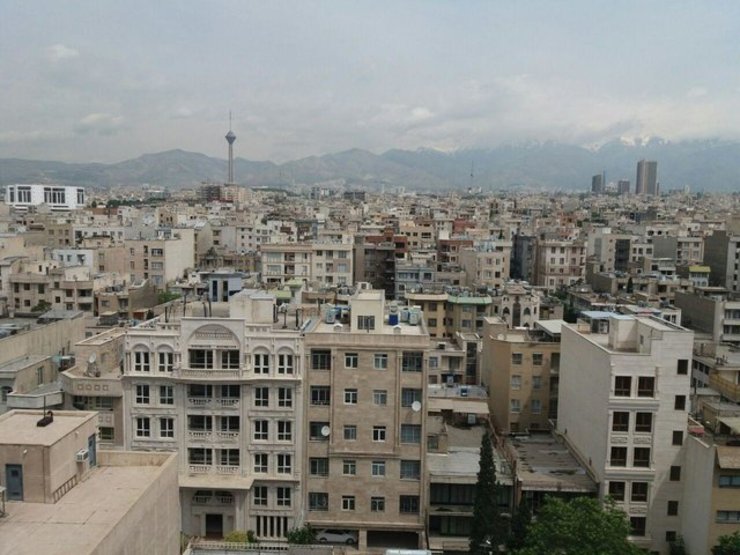 رکود را باید در یک شاخص بلندمدت بررسی کرد، در حالی که همواره طی ۵۰ سال گذشته تقاضای مسکن بیش از تولید بوده و در سال ۱۴۰۰ نیز این روند ادامه می یابد