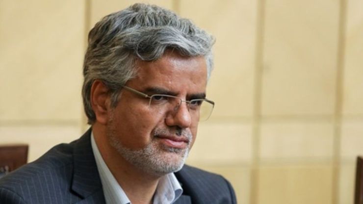 محمود صادقی، نماینده مردم تهران در دهمین دوره مجلس شورای اسلامی از محکومیت خود به ۸ ماه حبس قطعی خبر داد.