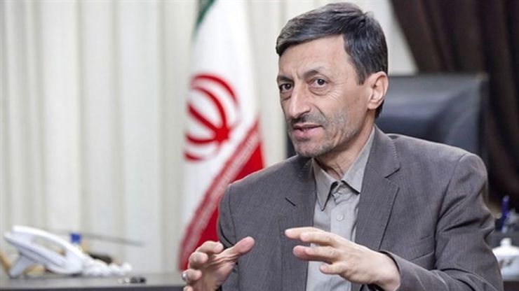 رئیس بنیاد مستضعفان با اشاره به هدیه ۵۰۰ هزار تومانی این بنیاد به تمام مددیاران و مددکاران بهزیستی، گفت: علاوه بر این، مبلغ ۱۰ میلیون تومان برای خانواده‌های مددجویان دارای بیمار خاص، صعب‌العلاج و فوتی بر اثر کرونا که زیر پوشش کمیته امداد قرار دارند، تخصیص داده شد.
