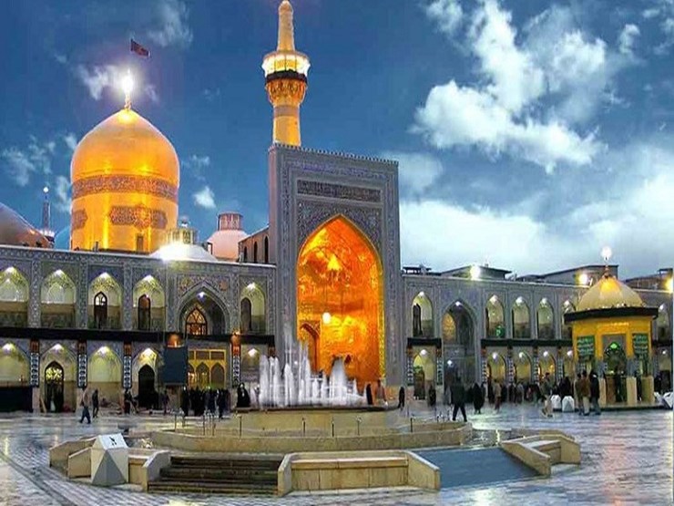 رئیس دانشگاه علوم پزشکی مشهد گفت: در صورت تأیید ستاد ملی مقابله با کرونا،  صحن‌های حرم مطهر رضوی شب‌های قدر بازگشایی می‌شود.