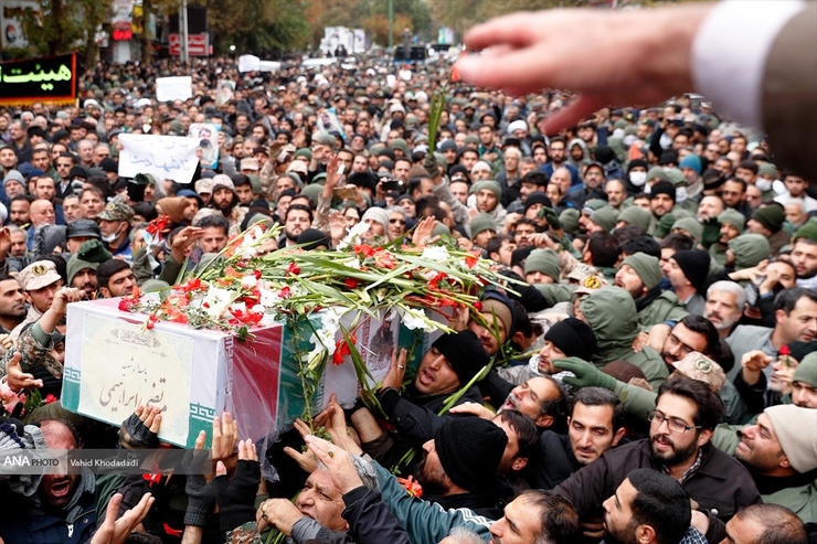 قرارگاه حمزه سیدالشهدا با انتشار اطلاعیه‌ای از شهادت سه پاسدار سپاه بیت‌المقدس کردستان در شهرستان دیواندره خبر داد.