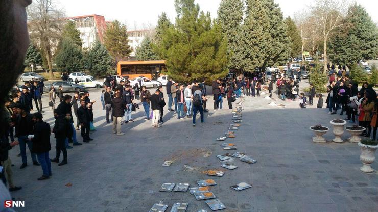 رئیس اتحادیه دانشگاه‌های غیرانتفاعی اعلام کرد: ترم تابستانی دانشگاه‌های غیرانتفاعی حذف شده است و چون نمی‌توانند آن را برگزار کنند، ضرر می‌کنند.