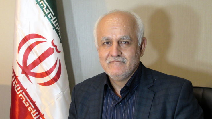 به دلیل اتفاقاتی که در این چند سال رخ داده است، بازار طلا دیگر مانند سابق رونق ندارد و این در حالی است که بانک مرکزی برای حفظ دارایی‌های خود آن‌ها را به طلا تبدیل می‌کند.