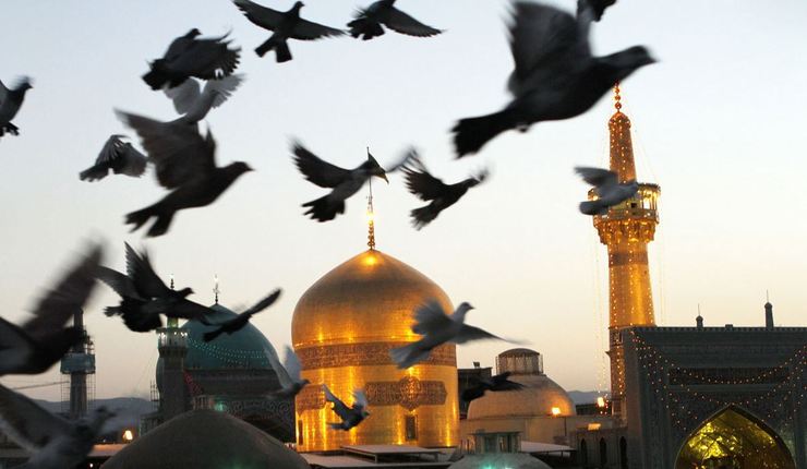 با تصویب ستاد ملی مدیریت بیماری کرونا، صحن‌های روباز حرم مطهر امام رضا(ع) و دیگر اماکن مقدس از ابتدای ماه شوال به صورت محدود در برخی ساعات بازگشایی می‌شود.