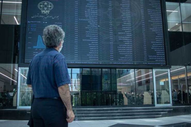 کدام نمادها در دوران ریزش بورس بازدهی داشته‌اند؟