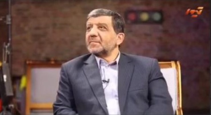 ضرغامی: عادل فردوسی‌پور پیشنهادهای ده‌ها میلیونی را به‌خاطر صداوسیما رد کرد/عادل  خدمات زیادی به صداوسیما کرده است.