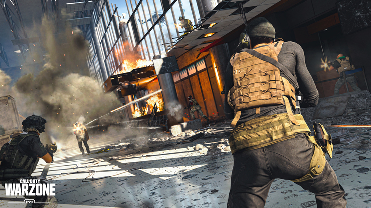 در اوج روز‌های قرنطینه Call of Duty: Warzone (ندای وظیفه: منطقه جنگی) در سبک بتل رویال را برای کنسول باز‌ها و پی سی گیمر‌ها به صورت رایگان ارائه شد، یک هدیه دلچسب و اعتیادآور که به جز حجم بالا و پینگ بالا برای کاربران ایرانی نکته ایراد دیگری نمی‌شد از این بازی گرفت. این بازی تنها در روز اول انتشار خود میزبان ۶ میلیون گیمر بود و هم اکنون از بیش از ۵۰ میلیون کاربر پذیرایی می‌کند.