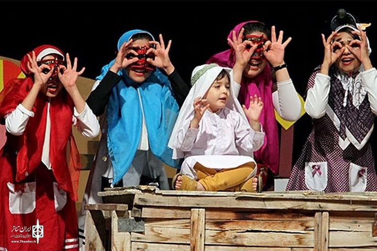هنرمند مشهدی از وضعیت تئاتر کودکان و نوجوانان می‌گوید.