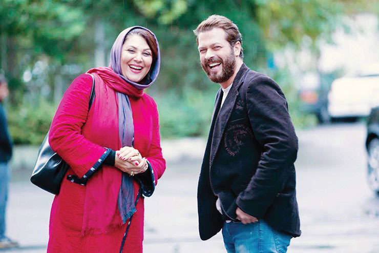 اکران آنلاین فیلم‌های ایرانی در ایام تعطیلی سینما‌ها همچنان ادامه دارد و اخیرا اکران اینترنتی فیلم تازه کیومرث پوراحمد، کارگردان باسابقه سینمای ایران، واکنش‌های منفی زیادی را برانگیخته است.