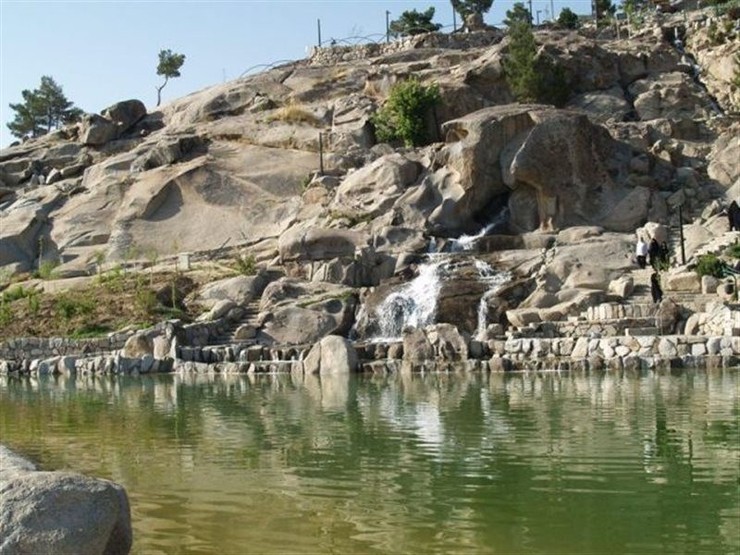 معاون خدمات شهری شهرداری مشهد از احداث آبنمای زیر سطحی و آکواریوم در بوستان کوهسنگی در سال 99 خبرداد.