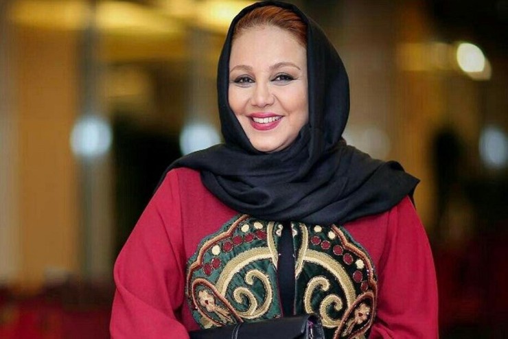 بهنوش بختیاری با انتشار ویدئویی در اینستاگرامی‌اش لحظاتی از اسکورتش توسط تیم تشریفات موتور سوار شهر مشهد برای حضور او سر صحنه فیلم‌برداری را به تصویر کشید.