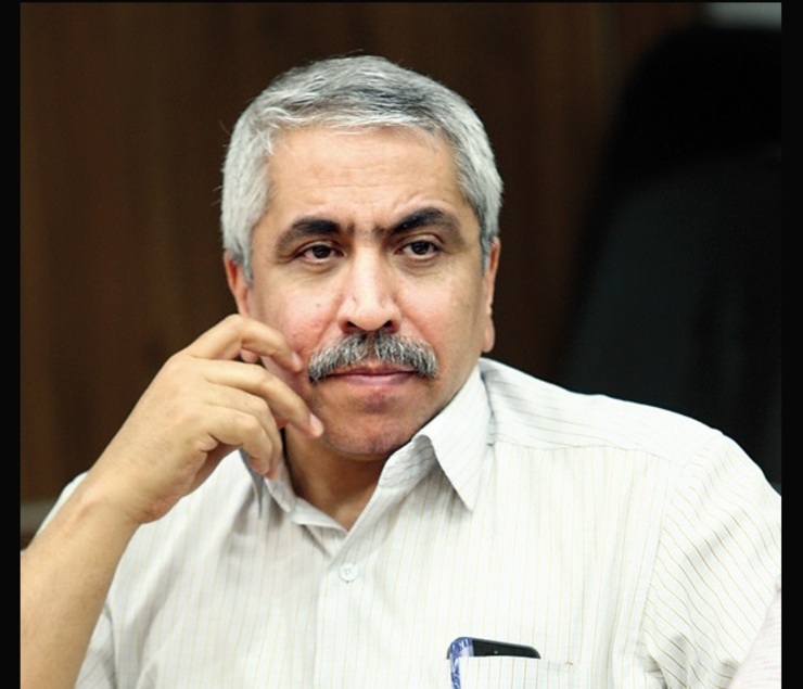 دکترحسن نمک دوست تهرانی- ۲۳ سال پیش، ۲۵ روزنامه‌نگار در باشگاه دانشکده ژورنالیسم هاروارد گرد آمدند تا درباره مشکل بزرگی که فکر می‌کردند حرفه‌شان، با آن دست به گریبان است گفتگو کنند.