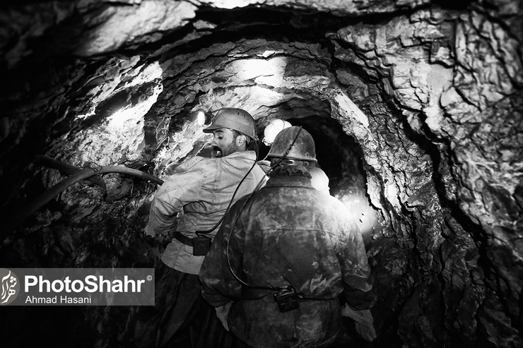 یک نماینده مجمع عالی کارگران در شورای عالی کار درباره آخرین وضعیت افزایش دستمزد و تعیین حق مسکن کارگران توضیحاتی داد.