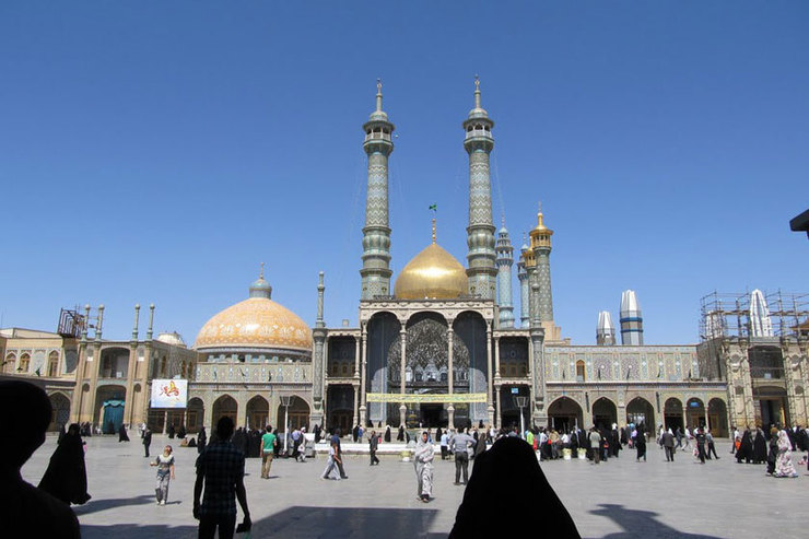 استاندار قم گفت: با مشارکت مردم و مسئولان، شدت بحران کرونا را پشت سر گذاشته‌ایم، البته هنوز به وضعیت سفید نرسیدیم، اما این بیماری کنترل‌شده است.