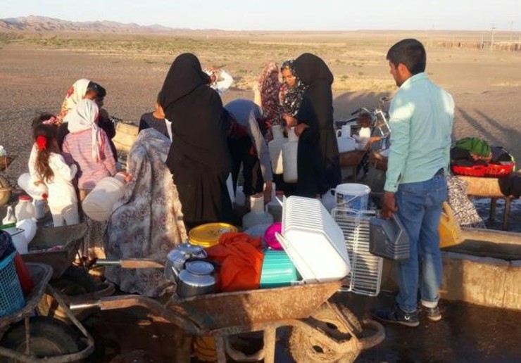 روستای بشیر آباد تربت جام دارای آب لوله کشی نیست و مردم برای تامین آب مورد نیاز خود باید از چشمه یا قنات در فاصله ۷۰۰ متر تا یک و نیم کیلومتری آب را بر دوش‌شان حمل کنند.