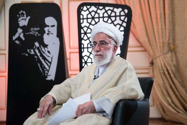 رئیس مجلس خبرگان رهبری ضمن بیان دیدگاه‌های خود درباره نهضت امام خمینی (ره) و همچنین خاطراتی از دوران انقلاب، اظهار کرد: اگر مجلس و دولت ما راه امام را می‌رفتند، وضع مملکت خیلی بهتر بود.