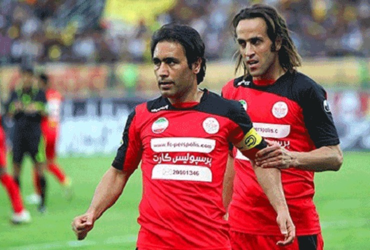 با اصلاح اساسنامه فوتبال از این پس بازیکنانی که بیش از ۱۰۰ بازی ملی داشته باشند، می‌توانند وارد انتخابات ریاست فدراسیون فوتبال شوند؛ اگرچه باید حداقل مدرک کارشناسی هم داشته باشند.