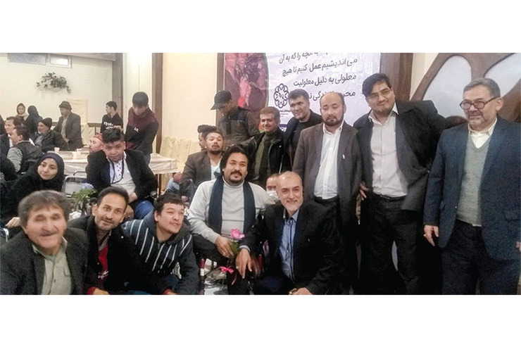 مدیر انجمن معلولان باور سبز از وجود ۶۰۰۰ معلول مهاجر در مشهد خبر داد که با داشتن کارت آمایش سرزمین، هیچ‌گونه خدمات توان‌بخشی‌ای از ایران دریافت نمی‌کنند.