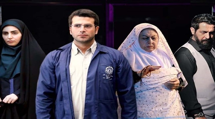 اگر بنا به نظر خودم بود دوست داشتم که سرود «ای ایران» استاد بنان را پخش می‌کردم.
