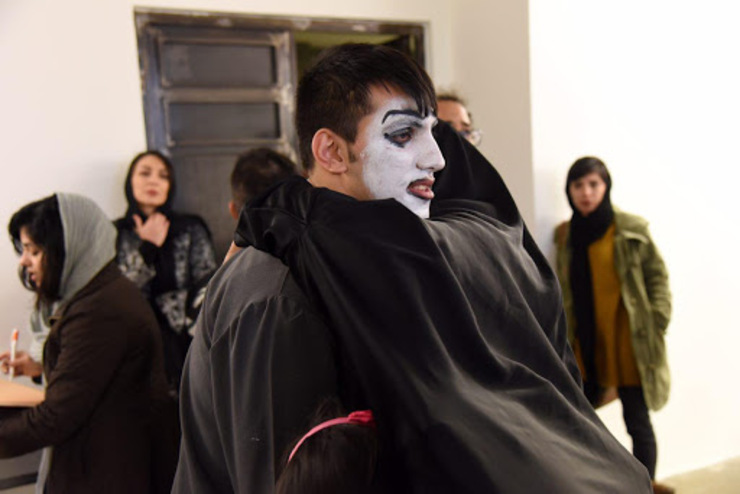 «میلاد» پسری که در مستند «خط باریک قرمز» ساخته فرزاد خوشدست بازی می کرد و به دلیل جرمی که انجام داده بود به قصاص محکوم شده بود