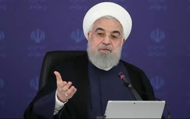 حسن روحانی: اگر خودروسازان ما ۳۰ درصد از تولیدات خود را صادر کنند مجبور می شوند کیفیت را بالا ببرند و قیمت را کاهش دهند.